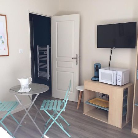 Chambre Dans Dependance Maison De Ville + Abri Velos Сомюр Екстер'єр фото